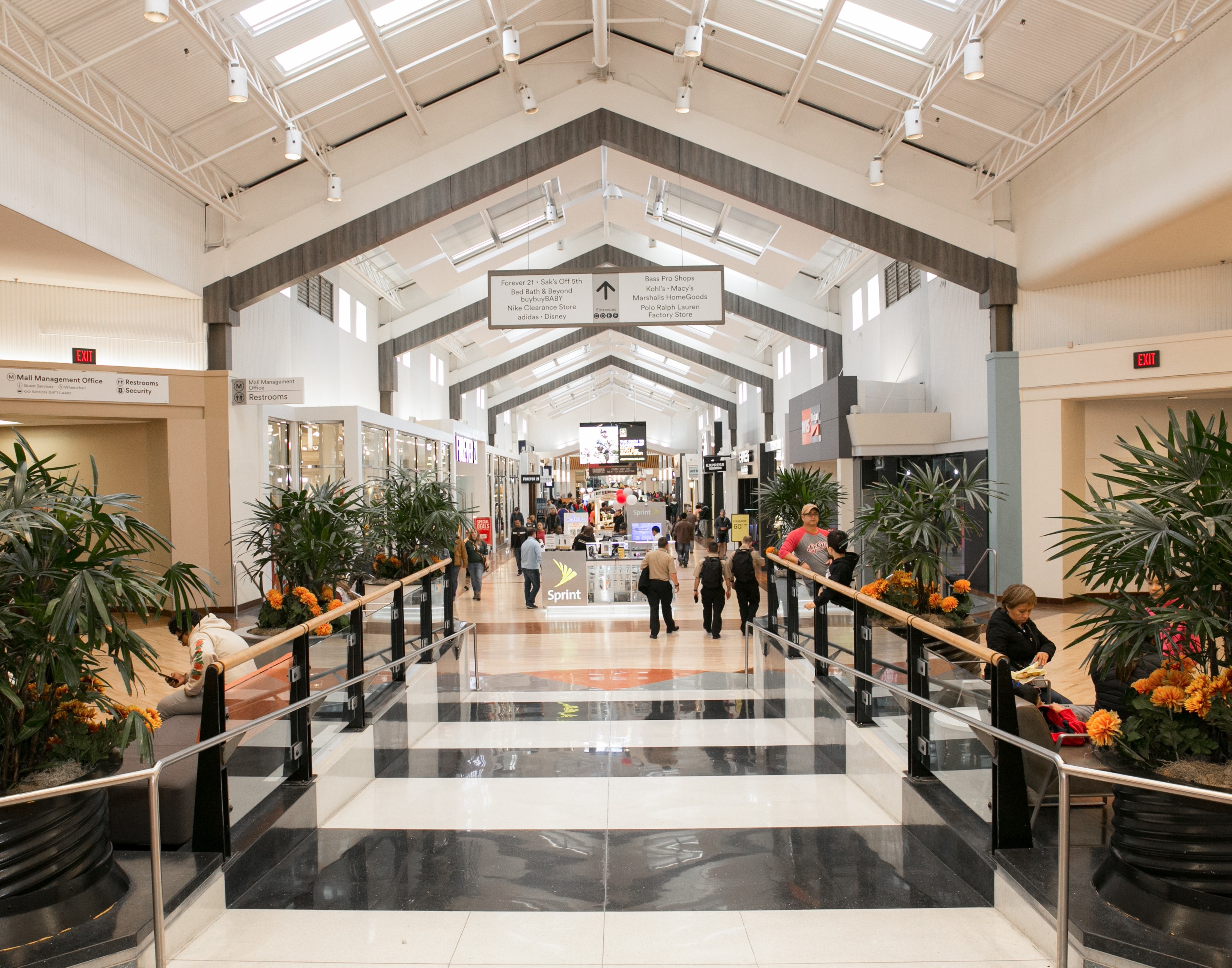 Top 10 of 2018: #7 Gurnee Mills Finalizes Year-long Renovations