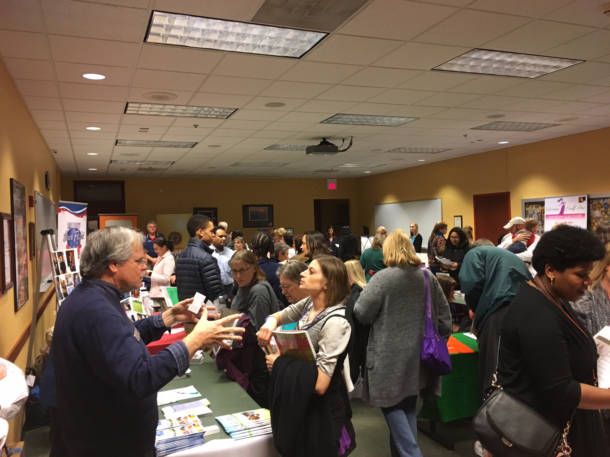 Volunteer Fair Volunteer Fair